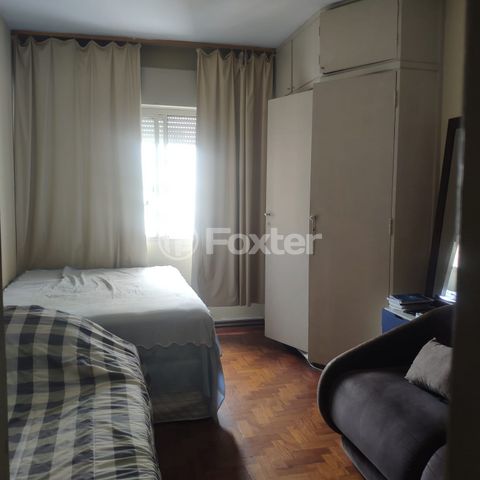 Image 7 - 878841