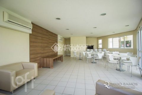 Image 16 - 878866