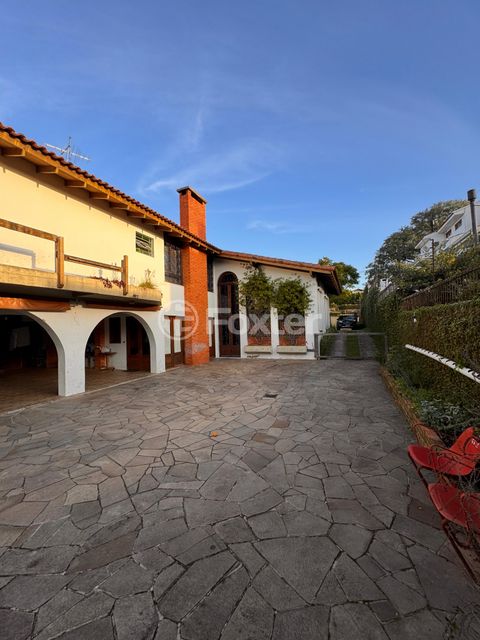 Image 2 - 878878