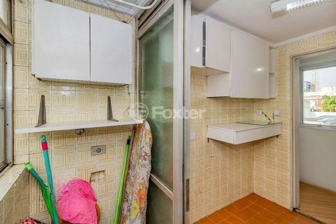 Image 9 - 878880
