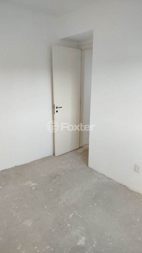 Image 1 - 878898