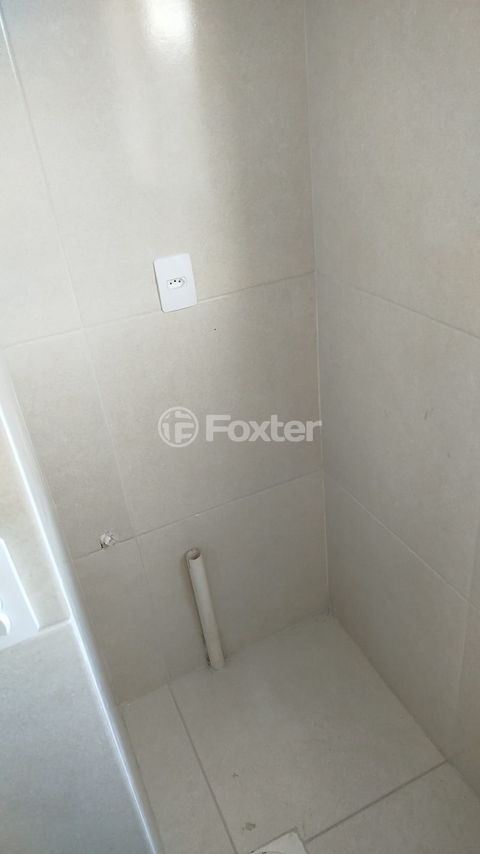 Image 11 - 878898