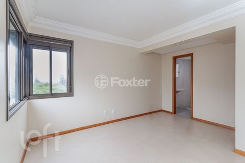 Image 9 - 878911