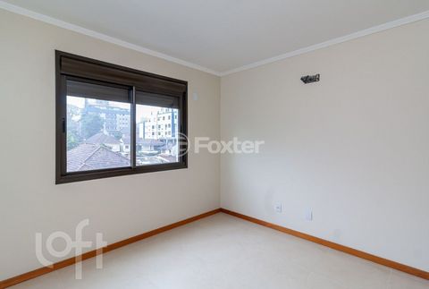 Image 7 - 878911