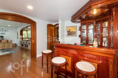 Image 14 - 878913