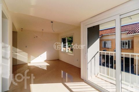 Image 9 - 878915