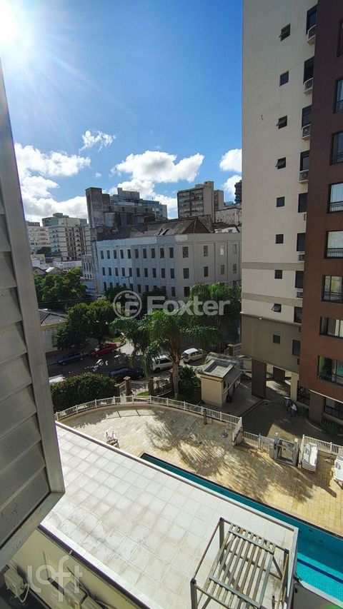 Image 8 - 878954