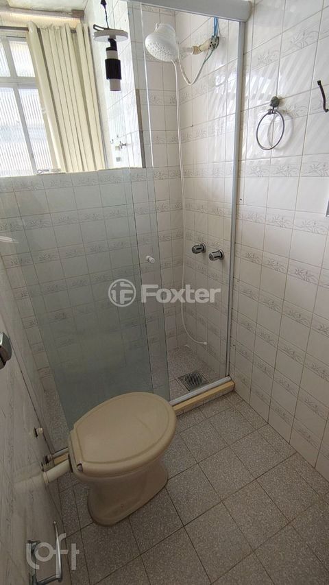 Image 7 - 878954