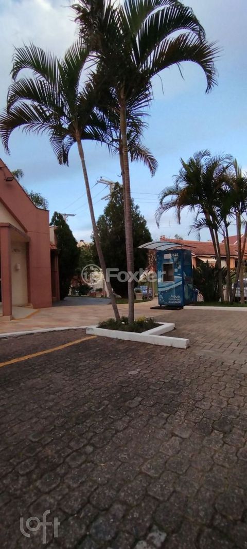 Image 7 - 878975