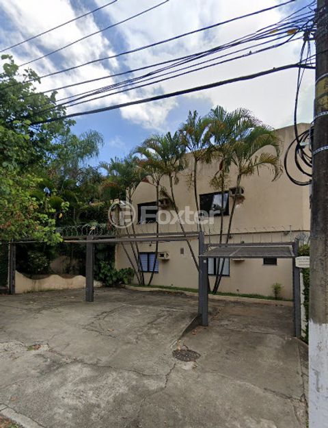 Image 3 - 878980