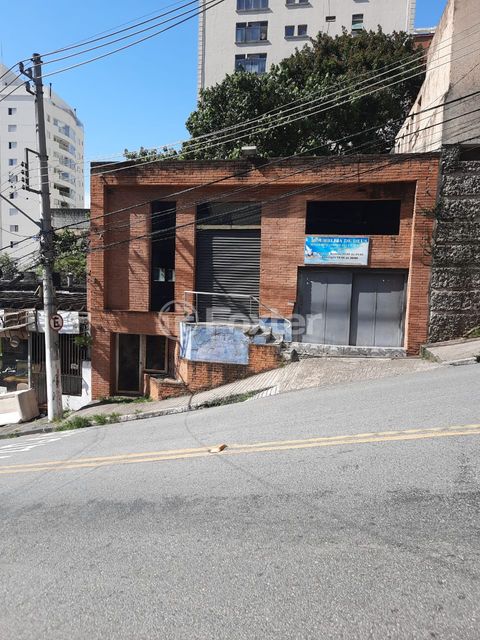 Image 1 - 878983