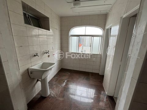 Image 9 - 878988