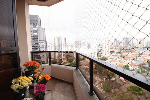 Image 5 - 878989