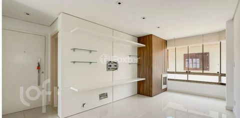 Image 9 - 879000