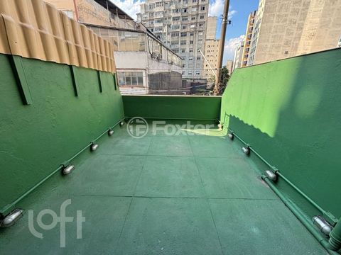 Image 7 - 879016