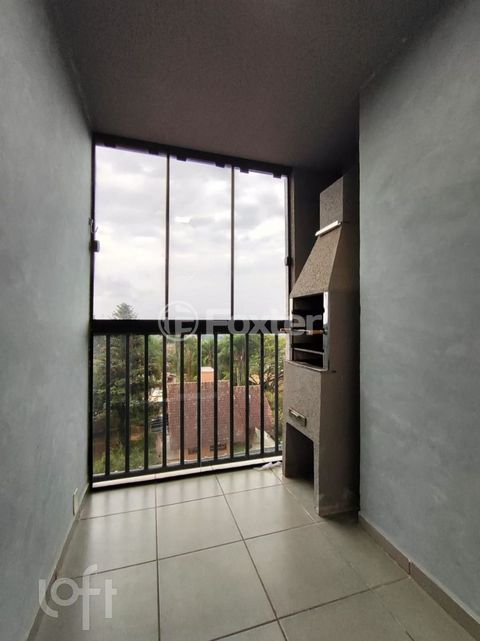 Image 7 - 879121