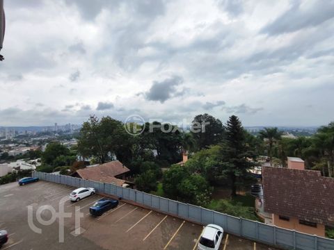 Image 9 - 879121
