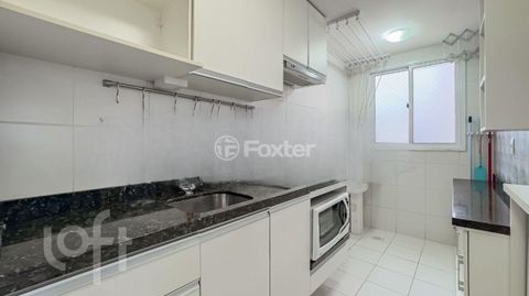 Image 19 - 879129
