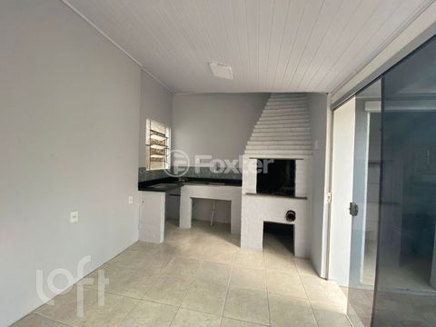 Image 6 - 879154