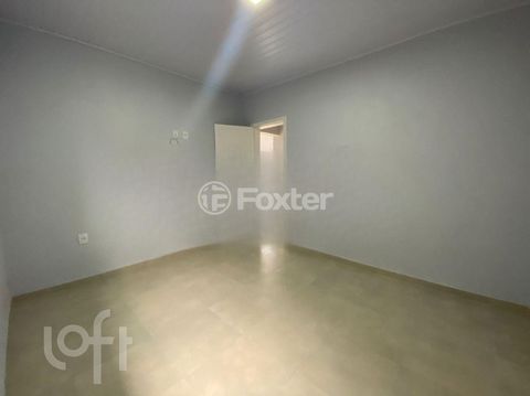 Image 7 - 879154