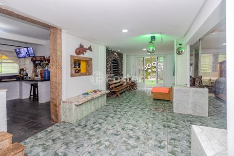 Image 18 - 879161