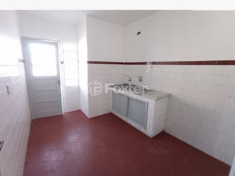 Image 7 - 879163