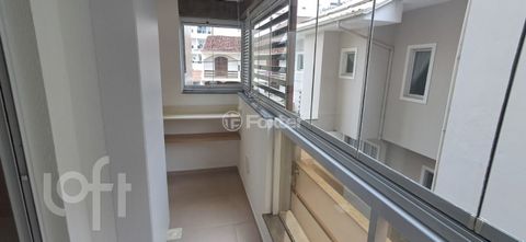 Image 10 - 879166