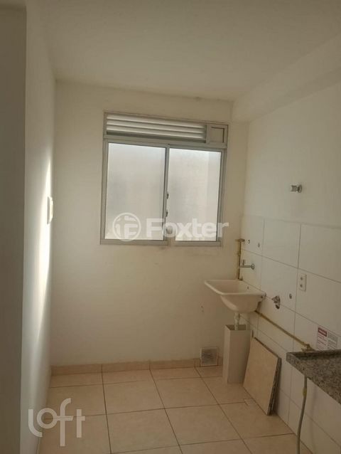 Image 10 - 879193