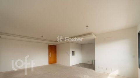 Image 18 - 879194