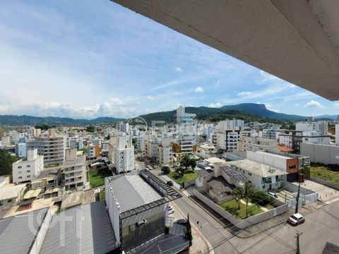 Image 8 - 879254