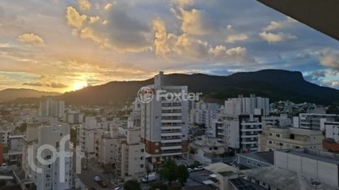Image 2 - 879254