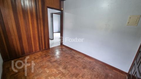 Image 8 - 879264