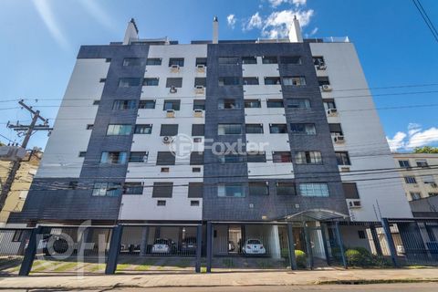 Image 10 - 879268