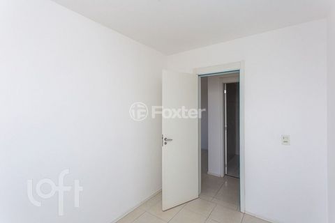 Image 7 - 879269