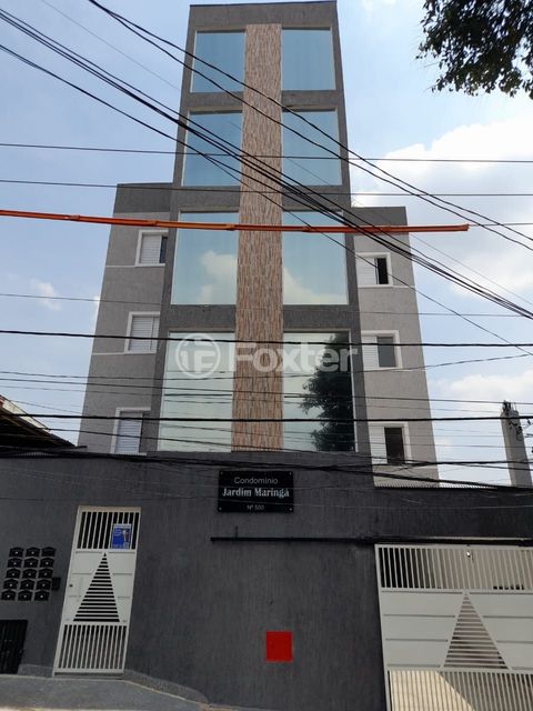 Image 8 - 879270