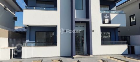 Image 7 - 879274