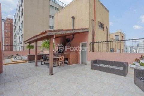 Image 7 - 879356
