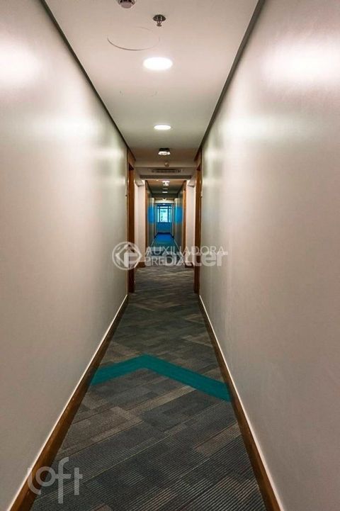 Image 1 - 879362