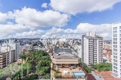 Image 3 - 879365