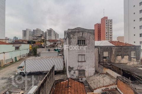 Image 13 - 879435