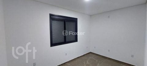 Image 7 - 879441
