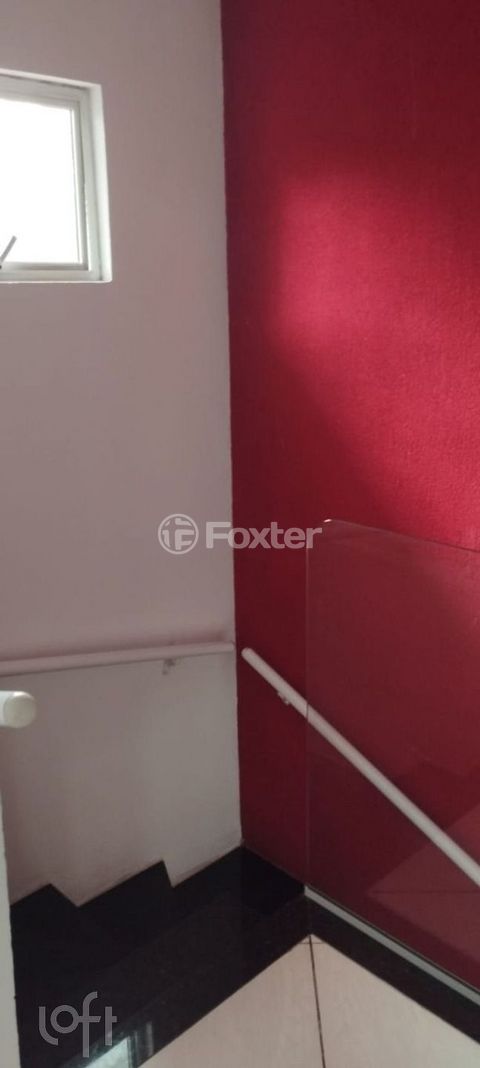 Image 8 - 879484