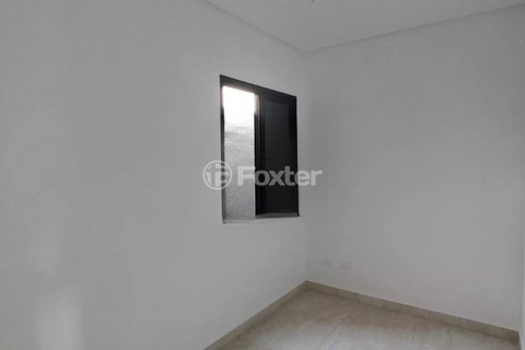 Image 7 - 879487