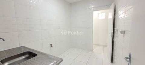 Image 7 - 879531