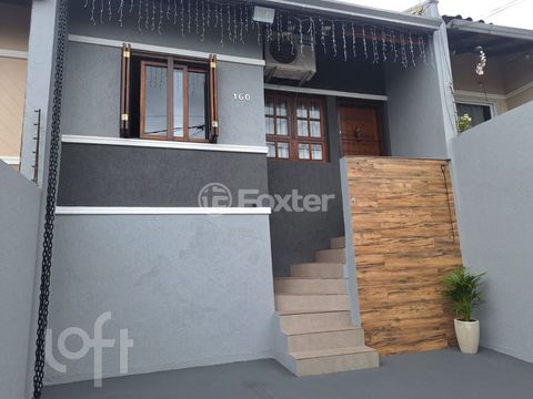 Image 9 - 879537