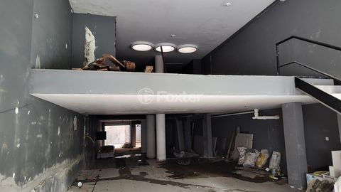 Image 3 - 879559