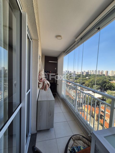 Image 4 - 879566
