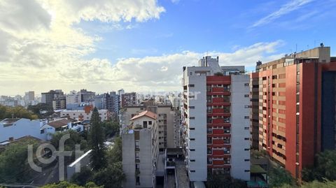 Image 9 - 879567