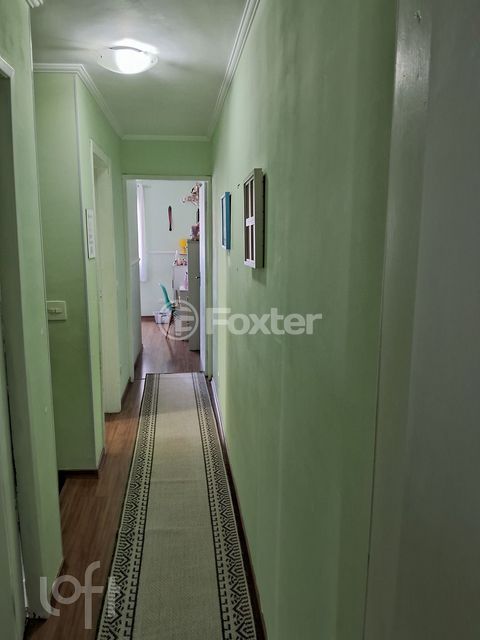 Image 7 - 879713