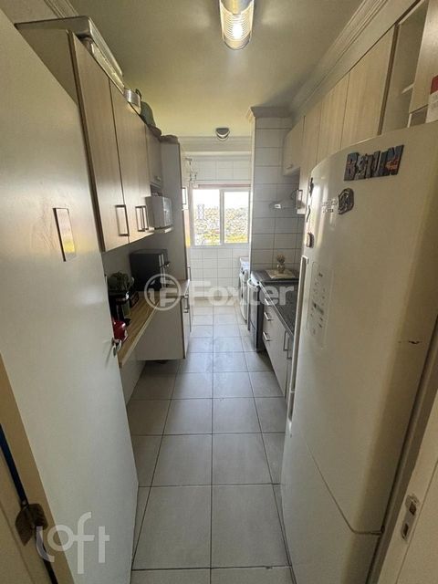 Image 2 - 879717